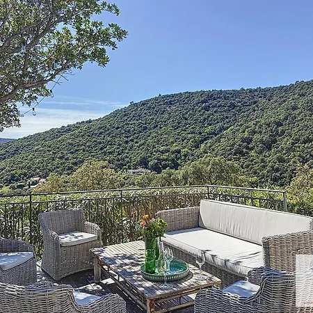 Shalimar Vue Et Piscine Chauffee Βίλα